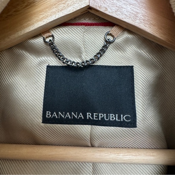 Banana Republic Timeless Trench Small - Picture 5 of 11